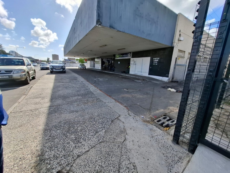 Commercial Property for Sale in De La Haye Western Cape